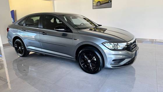 VOLKSWAGEN JETTA 1.4 250 TSI TOTAL FLEX R-LINE TIPTRONIC VOLKSWAGEN JETTA 1.4 250 TSI TOTAL FLEX R-LINE TIPTRONIC